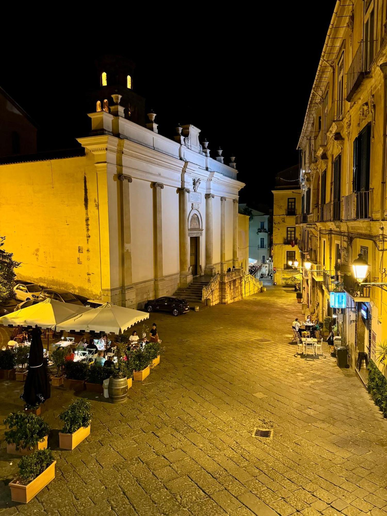 Residenza D'Artista Al Duomo1 Hotell Salerno Eksteriør bilde
